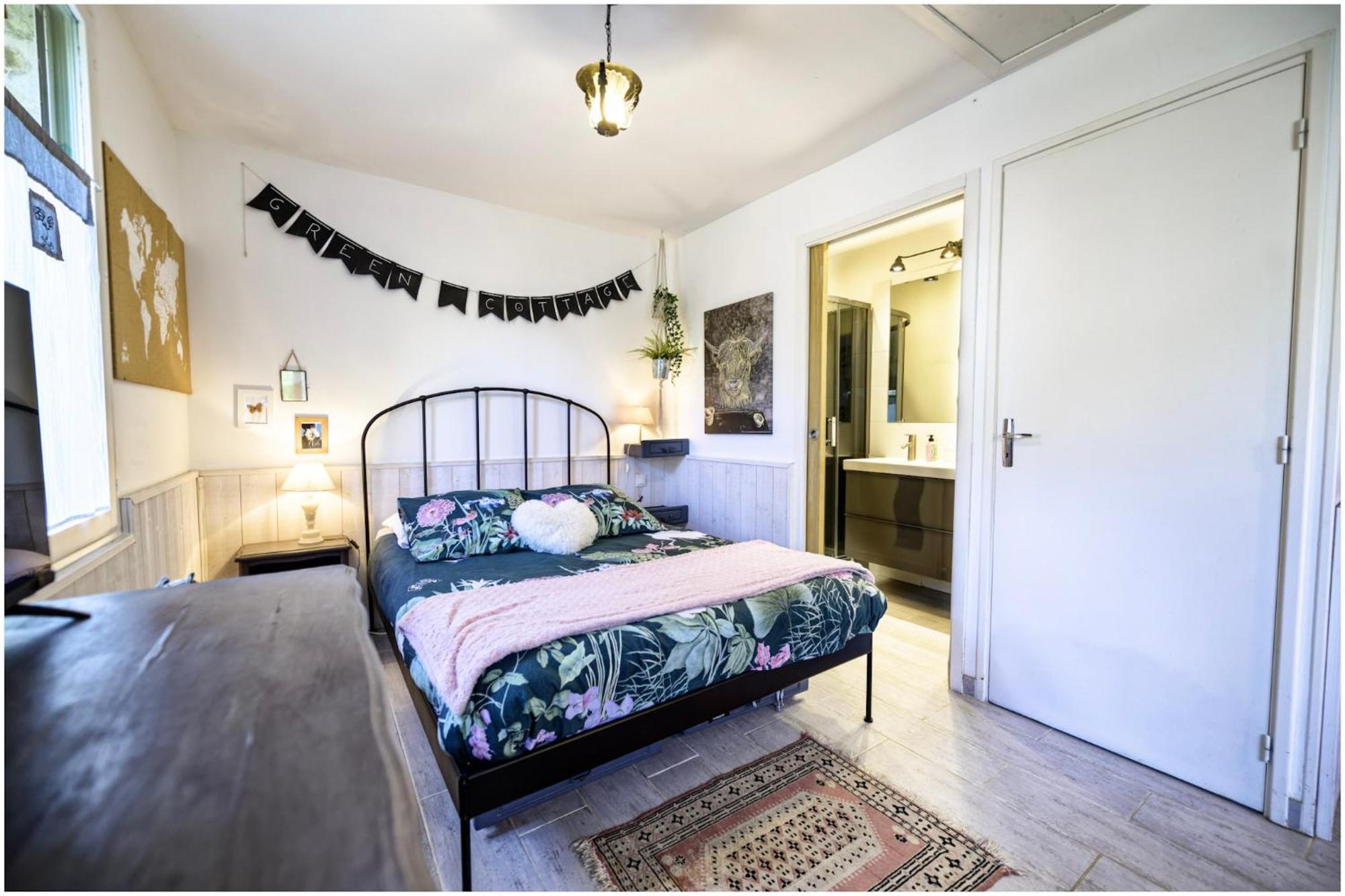 Les 2 Gites Des Chambres De Capucine Carcagny Room photo